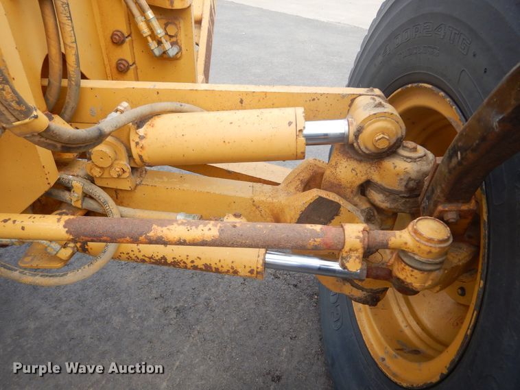 image for item DP3667 2003 Caterpillar 140H  motor grader