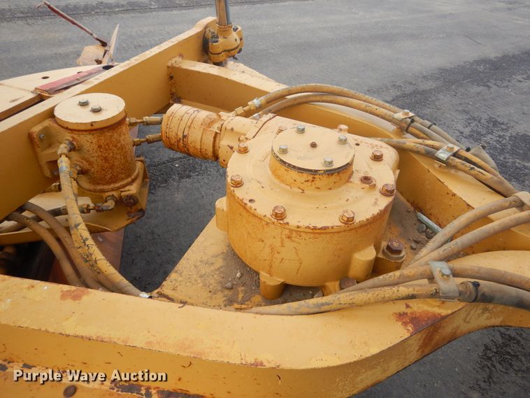 image for item DP3667 2003 Caterpillar 140H  motor grader