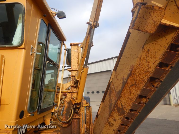 image for item DP3667 2003 Caterpillar 140H  motor grader