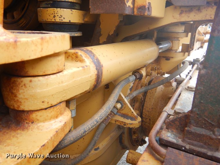 image for item DP3667 2003 Caterpillar 140H  motor grader