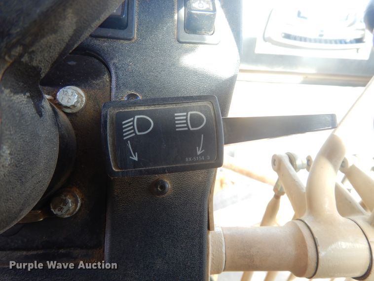 image for item DP3667 2003 Caterpillar 140H  motor grader