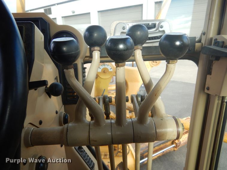 image for item DP3667 2003 Caterpillar 140H  motor grader