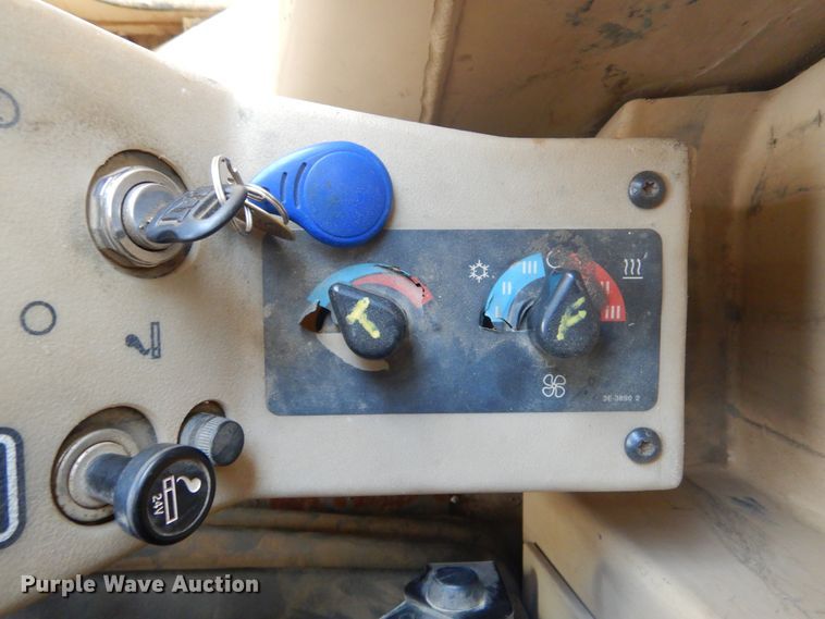 image for item DP3667 2003 Caterpillar 140H  motor grader