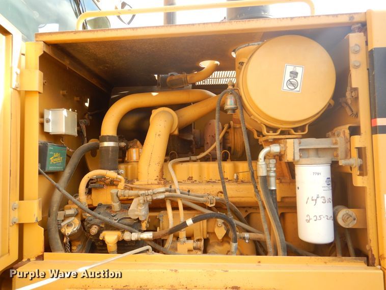 image for item DP3667 2003 Caterpillar 140H  motor grader
