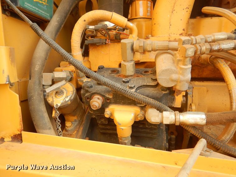 image for item DP3667 2003 Caterpillar 140H  motor grader