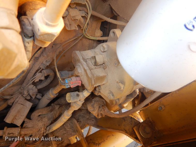 image for item DP3667 2003 Caterpillar 140H  motor grader