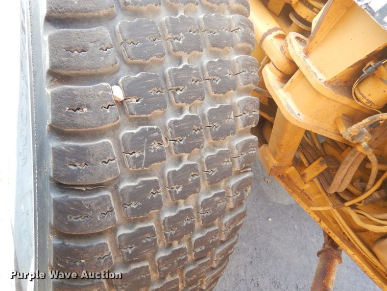 image for item DP3667 2003 Caterpillar 140H  motor grader