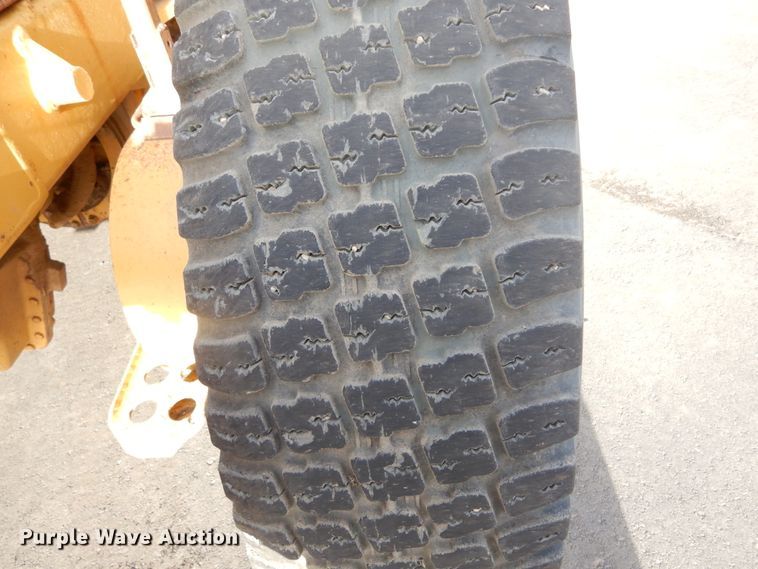 image for item DP3667 2003 Caterpillar 140H  motor grader