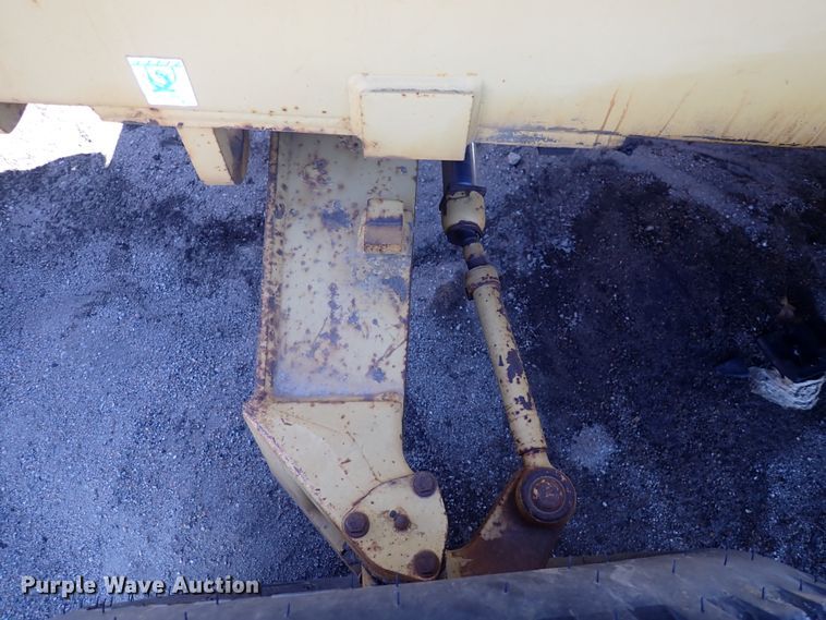 image for item DS7012 1991 Caterpillar 416  backhoe