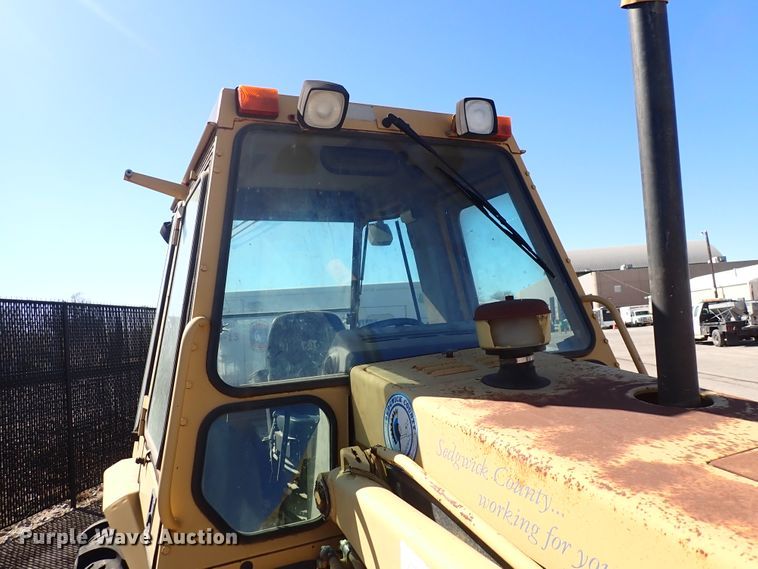 image for item DS7012 1991 Caterpillar 416  backhoe