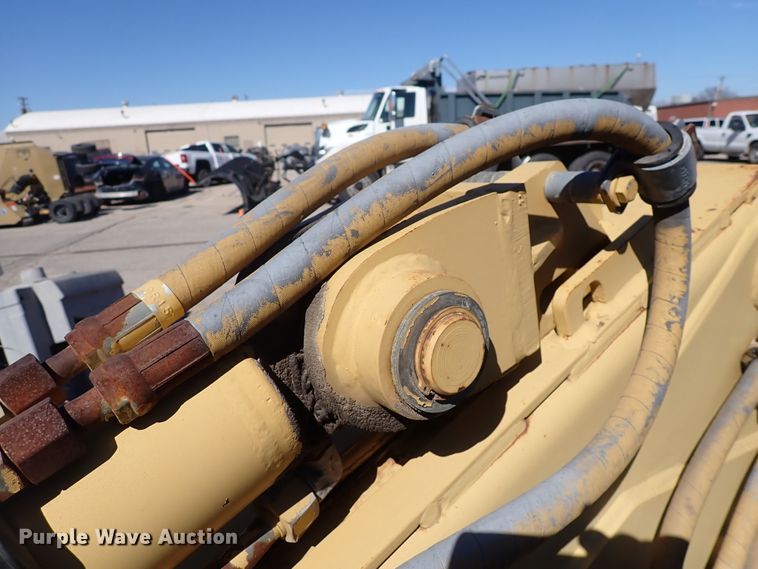 image for item DS7012 1991 Caterpillar 416  backhoe