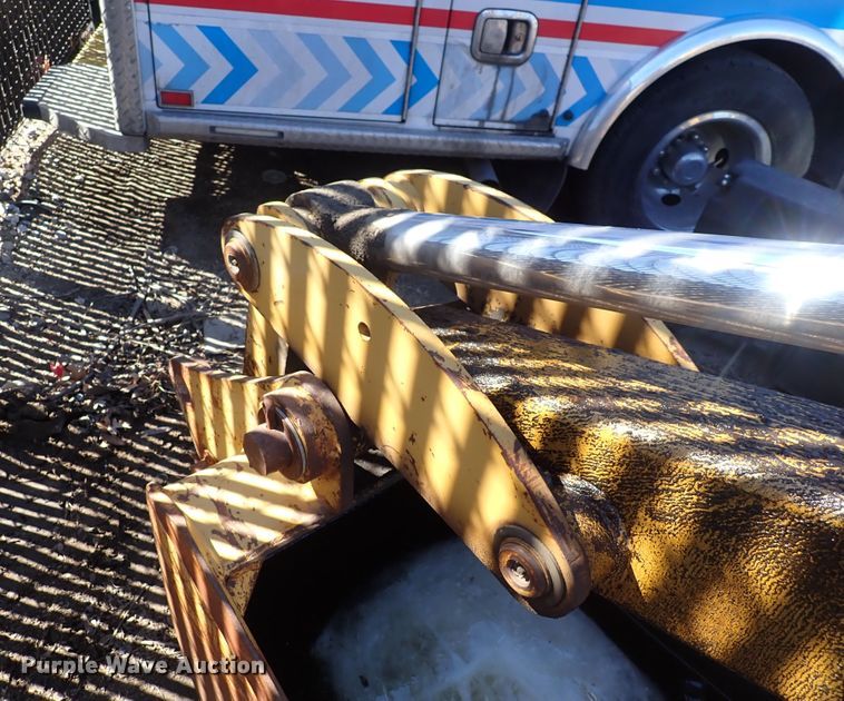 image for item DS7012 1991 Caterpillar 416  backhoe