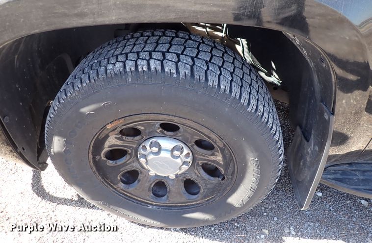 image for item DS7024 2012 Chevrolet Tahoe Police  SUV