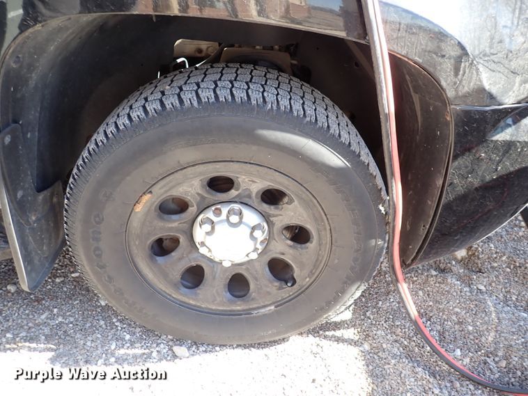 image for item DS7024 2012 Chevrolet Tahoe Police  SUV