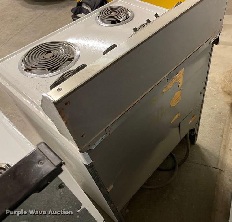 image for item FV9250 (2) electric ovens