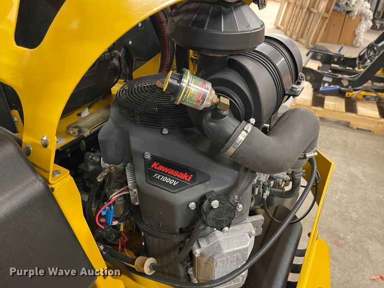 image for item FV9251 2015 Hustler 934349  ZTR lawn mower