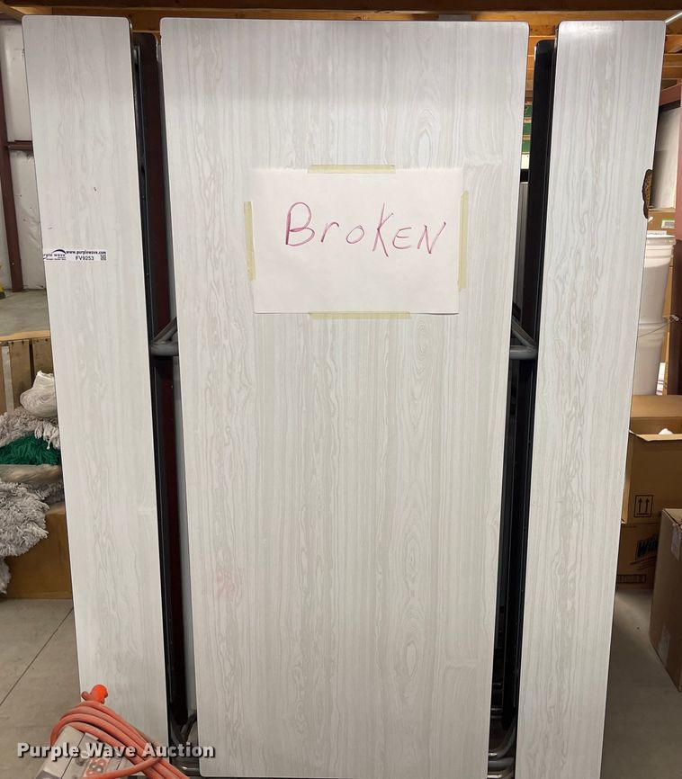 image for item FV9253 (5) folding cafeteria tables