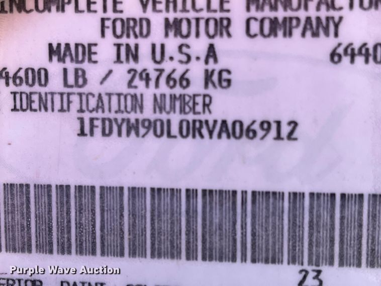 image for item FV9256 1994 Ford LNT9000  pumper fire truck