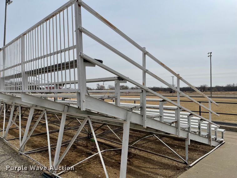 image for item FV9284 Bleachers