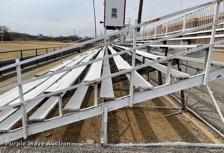 image for item FV9284 Bleachers