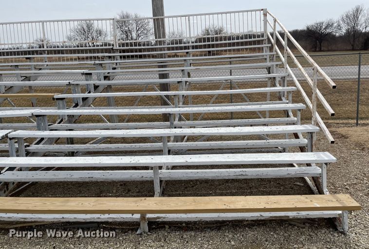image for item FV9287 Bleachers