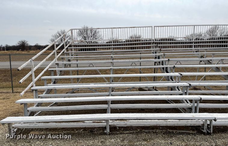 image for item FV9288 Bleachers