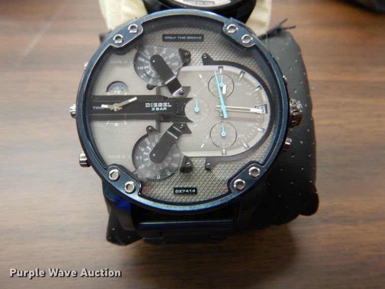 image for item IA9901 (2) Diesel watches