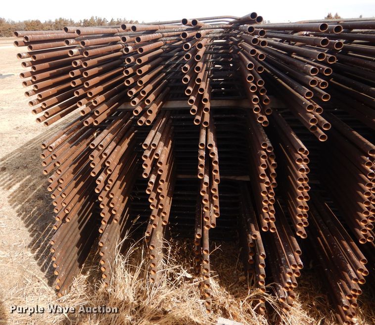 image for item IE9726 (60) continuous fence panels