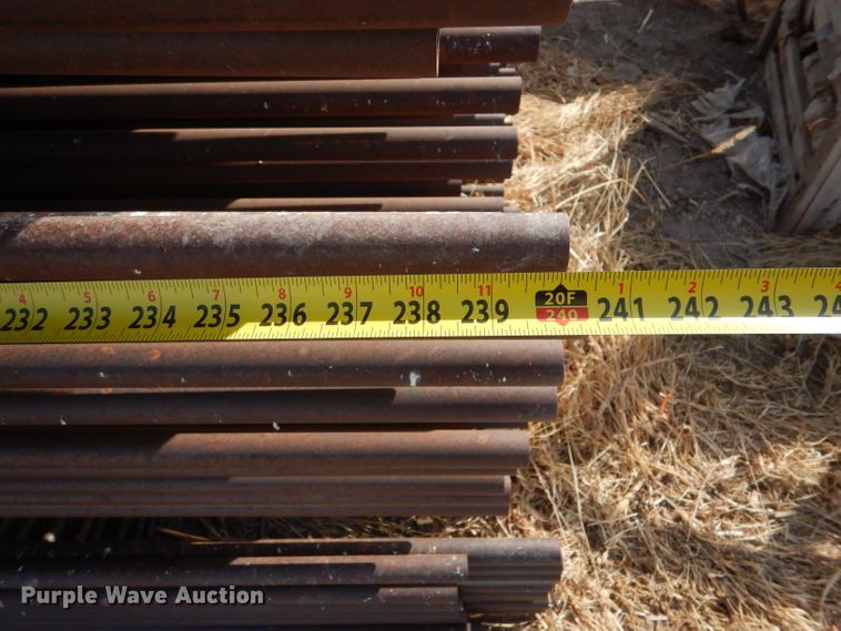 image for item IE9726 (60) continuous fence panels