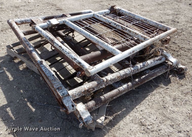 image for item IE9730 Livestock equip