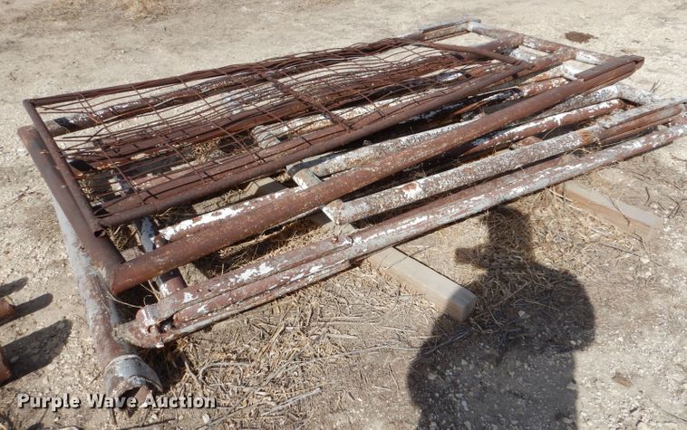 image for item IE9730 Livestock equip