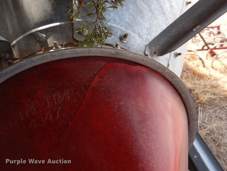 image for item IE9733 Grain bin