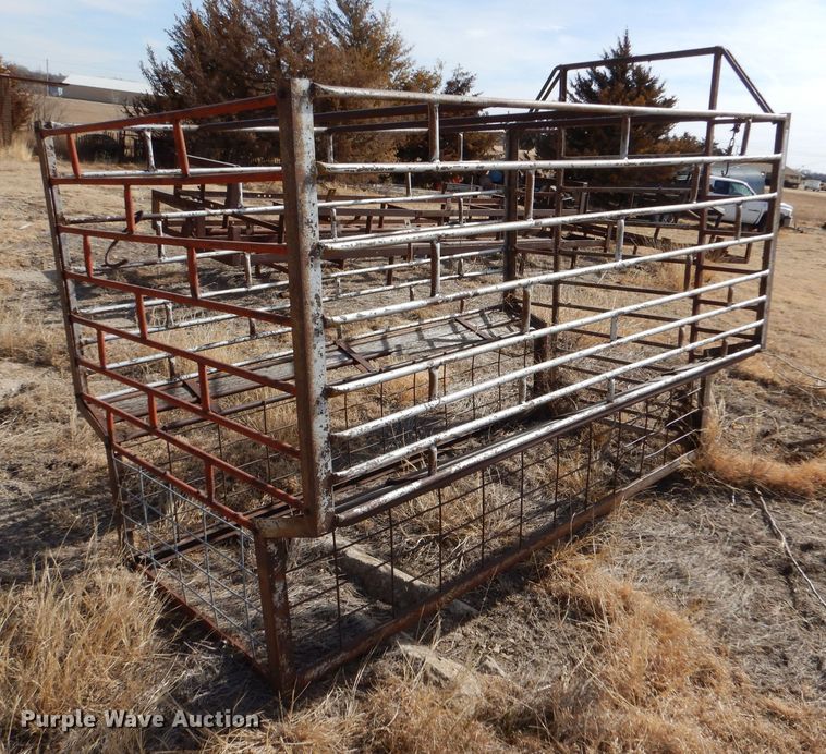 image for item IE9734 Livestock rack