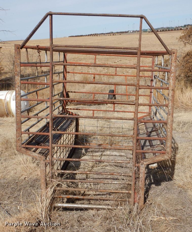 image for item IE9734 Livestock rack