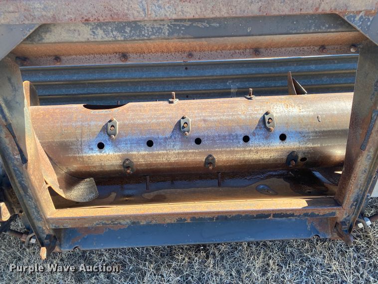 image for item IG9721 1979 Gleaner F2  combine