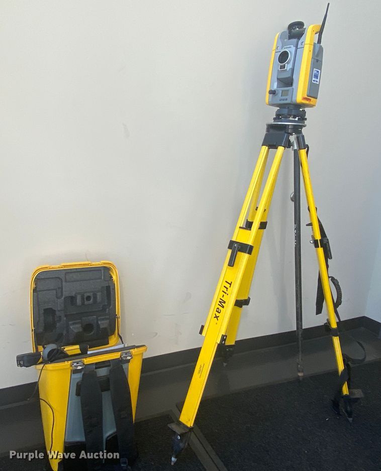 image for item IG9722 Trimble S6 3 DR  robotic total station