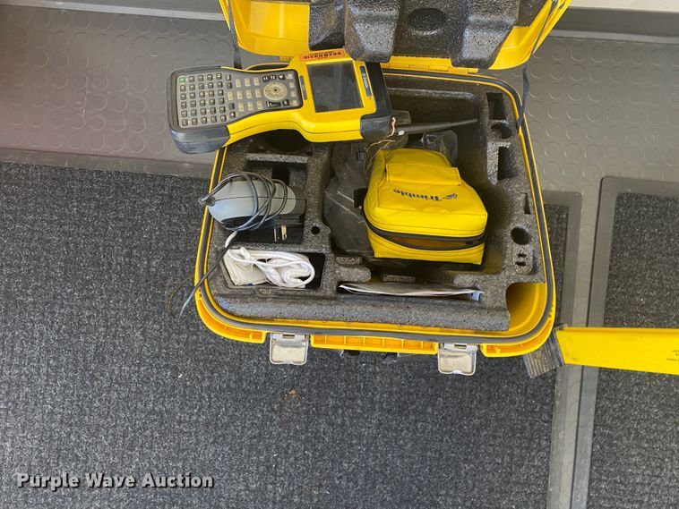 image for item IG9722 Trimble S6 3 DR  robotic total station