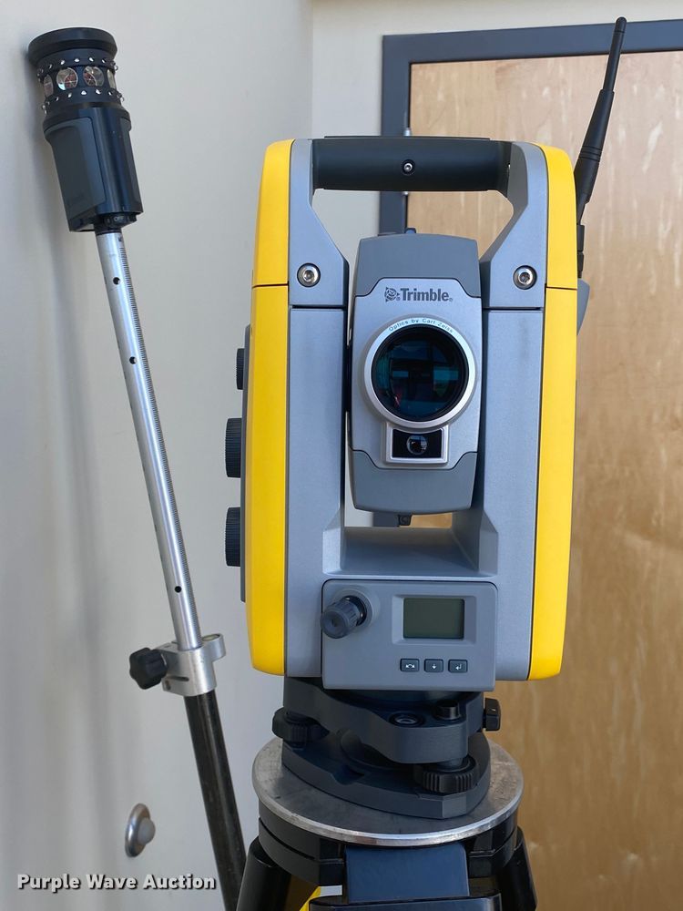 image for item IG9722 Trimble S6 3 DR  robotic total station