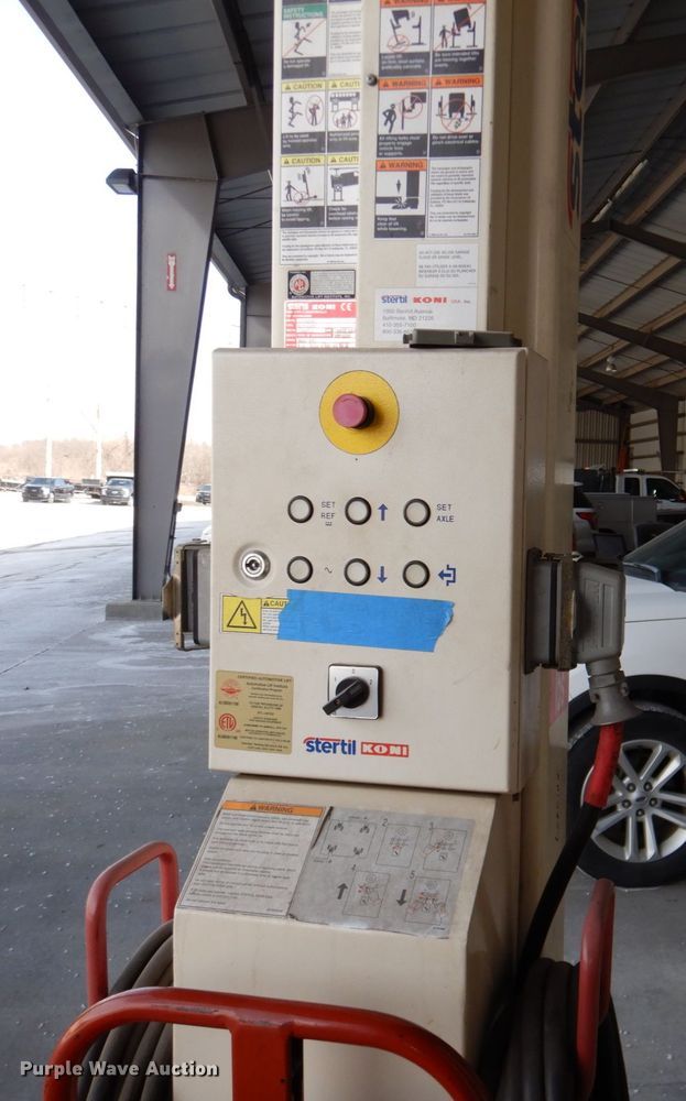 image for item IH9200 (4) Stertil Koni ST-1072 column lifts