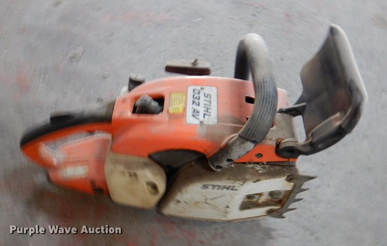 image for item IH9206 Lawn and garden equipment