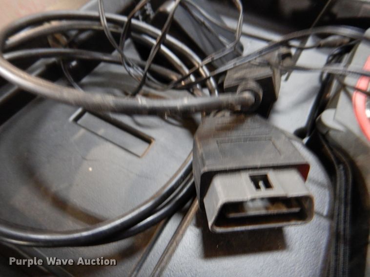 image for item IH9210 Matco OBDII diagnostic scanner