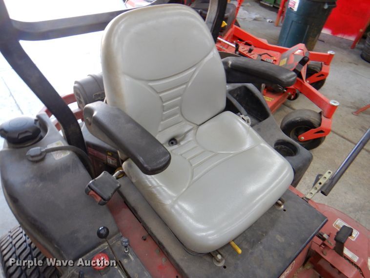 image for item IH9213 2011 Bush Hog EC2655  ZTR lawn mower