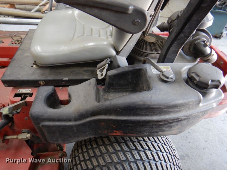 image for item IH9213 2011 Bush Hog EC2655  ZTR lawn mower