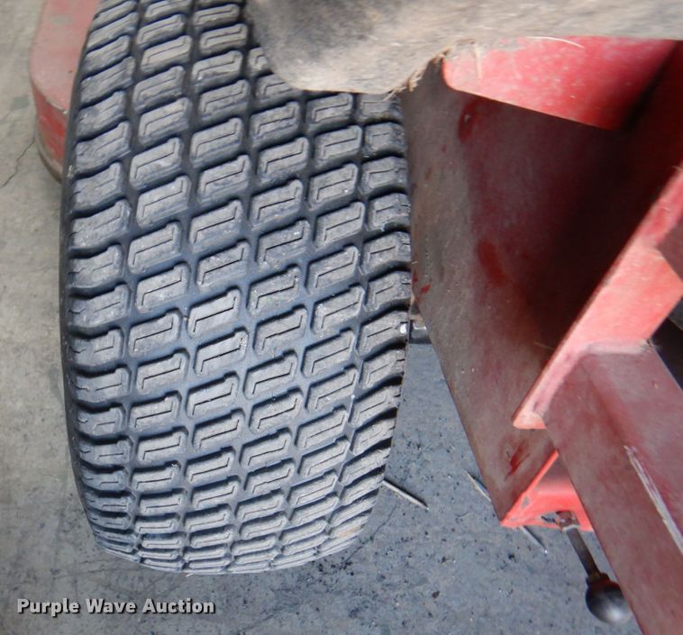 image for item IH9213 2011 Bush Hog EC2655  ZTR lawn mower