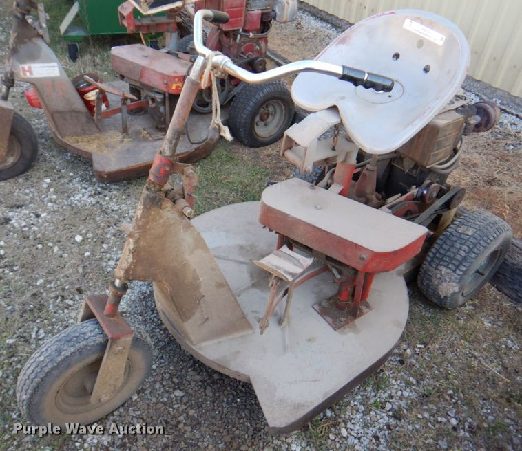 image for item IH9216 Heckendorn 36PV70  lawn mower