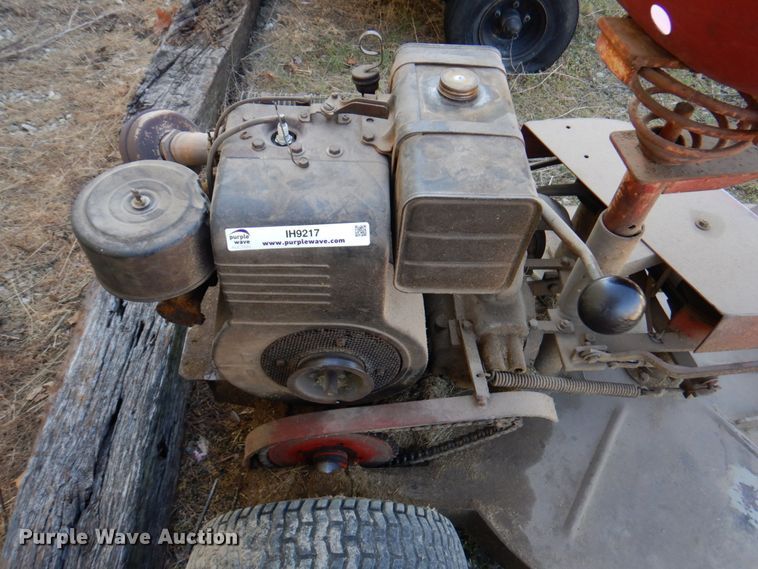 image for item IH9217 Heckendorn 36PV71  lawn mower