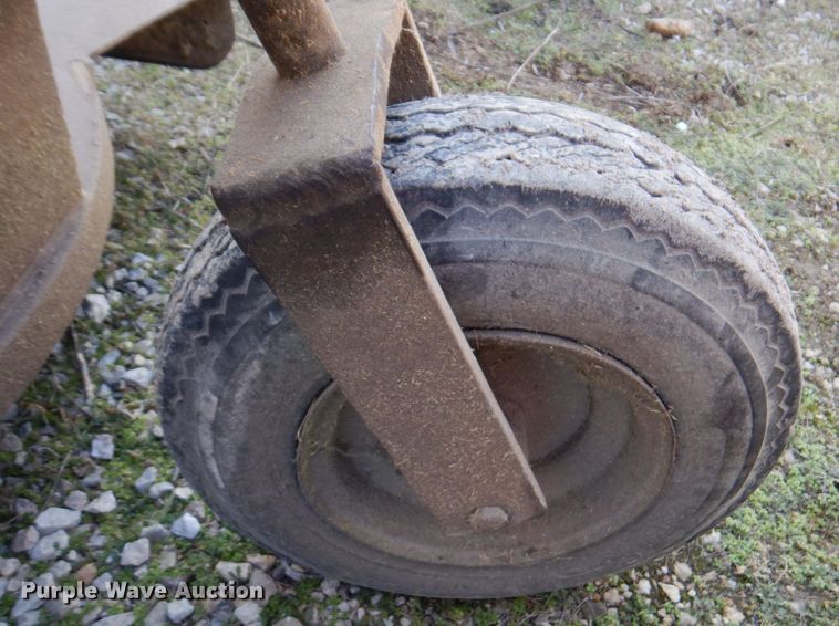 image for item IH9217 Heckendorn 36PV71  lawn mower