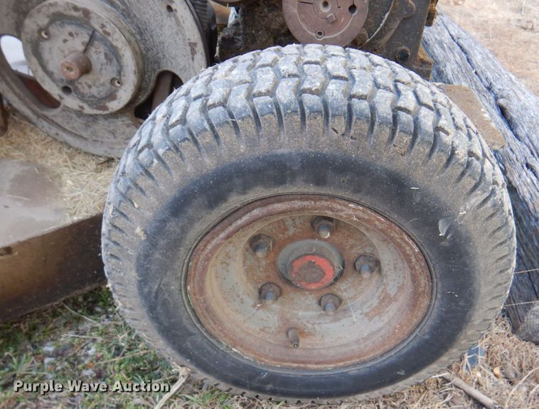 image for item IH9217 Heckendorn 36PV71  lawn mower