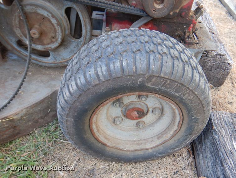 image for item IH9218 Heckendorn 73501  lawn mower