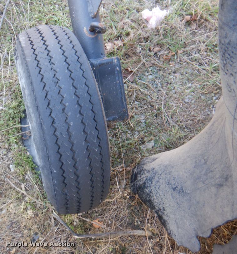 image for item IH9219 Stump grinder